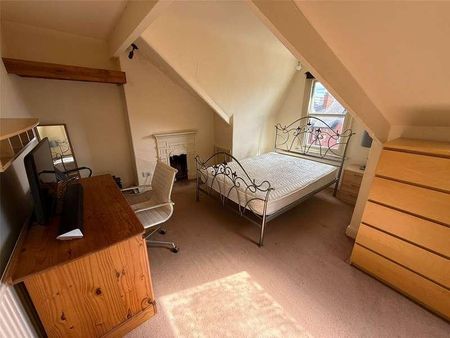 Roundhay View, Leeds, West Yorkshire, LS8 - Photo 5