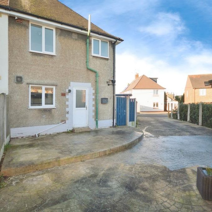 2 bedroom semi-detached house to rent - Photo 1