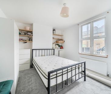 5 bedroom terraced house to rent - Photo 4