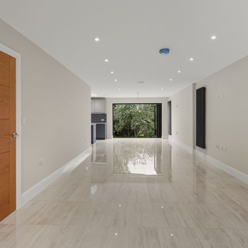 Stortford Road, CB11, Saffron Walden - Photo 1