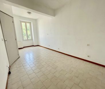 Location Appartement 2 pièces 42m² - Photo 6