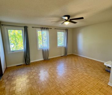 For Lease - 1834 Duclos Avenue, Orleans - Convent Glen and Area, On... - Photo 5