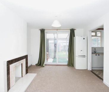 3 bedroom semi-detached house to rent - Photo 2