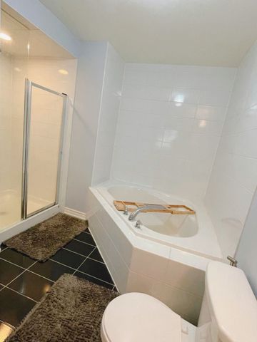 For Lease - 277 Remembrance Road, Brampton, Ontario - Photo 2