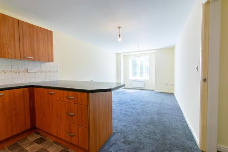 2 bedroom apartment to rent - Photo 4