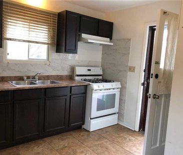 For Lease - 61 Cedar Drive Unit# Main, Toronto, Ontario - Photo 4