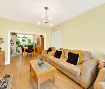 3 bedroom terraced house to rent - Photo 2