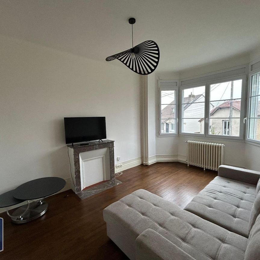 Location Maison 5 pièces 79m² LE BLANC 36300 - Photo 1