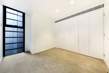 One Proper Bedroom Plus Study I Fridge & Washing Machine - Photo 2