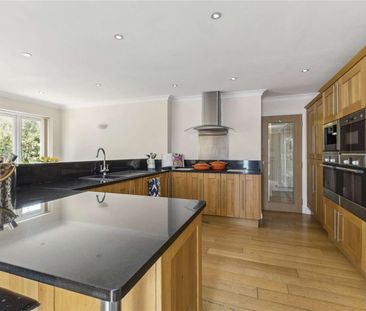 A modern and deceptively spacious detached home near the river and ... - Photo 6