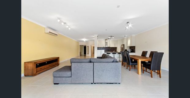 Luxury Inner City Living - Photo 1