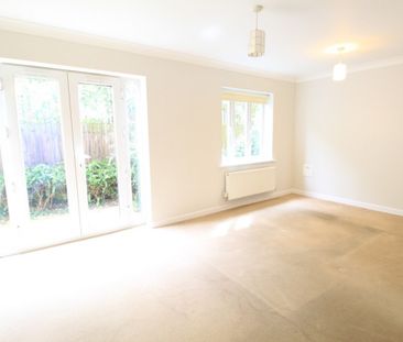 2 bed Ground Floor Flat for Rent - Photo 1