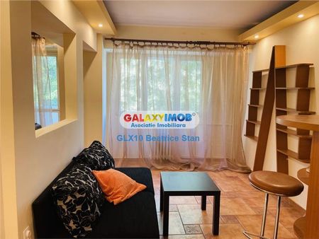 Inchiriere apartament 4 camere Pantelimon / Mega Mall - Fotografie 2