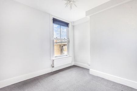 Devonshire Road, Chiswick, London, W4 - Photo 3