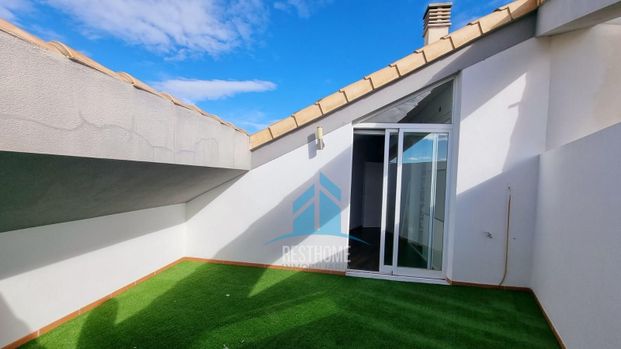 Dúplex de alquiler en Calle Càtedres de Les, Grau de Gandia - Venecia - Marenys de Rafalcaid - Photo 1