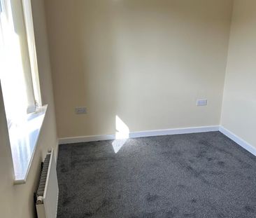 2 Bed Semi-Detached House, Courtelle Road, CV6 - Photo 2