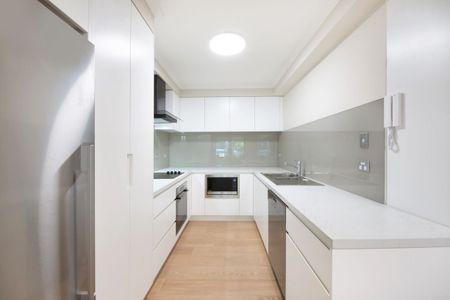 3/263 Alfred Street, North Sydney, NSW 2060 - Photo 3