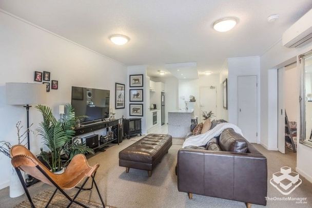 Secluded Ellington - Photo 1