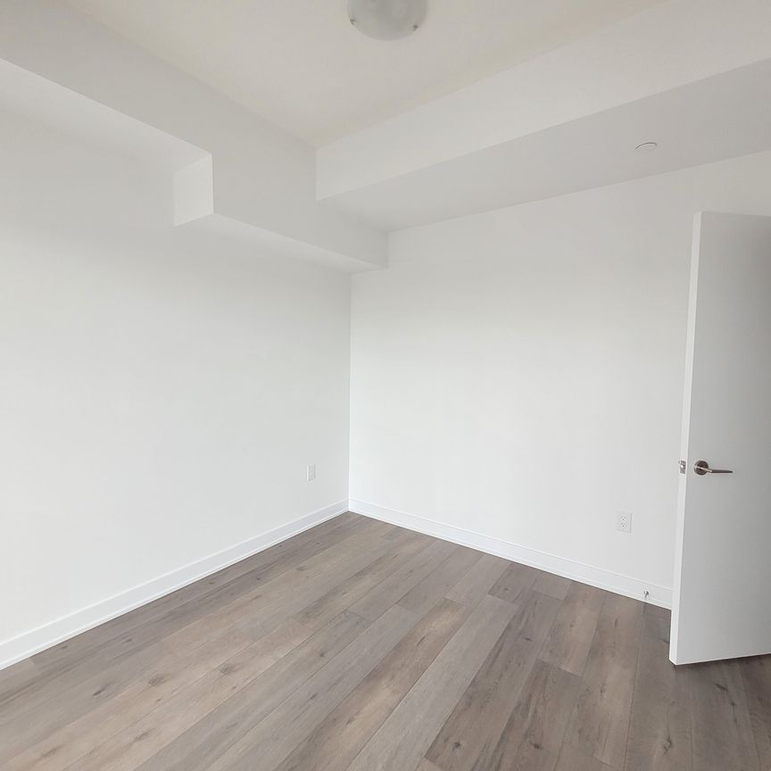 For Lease - 60 Honeycrisp Crescent Unit# 909, Vaughan, Ontario - Photo 1