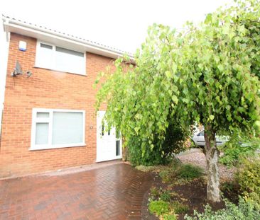 2 bedroom semi-detached house to rent - Photo 5