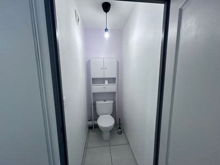 Location Appartement 2 pièces 45m² - Photo 5