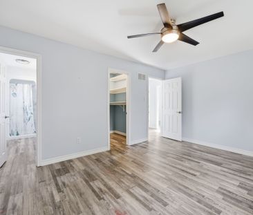 For Lease - 10 Carter Crescent, Whitby, Ontario - Photo 6