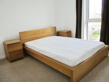 2 bedroom flat to rent - Photo 3