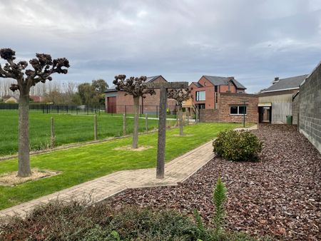 Landelijk gelegen woning met 4 slpkrs te Rosmeer - Foto 2