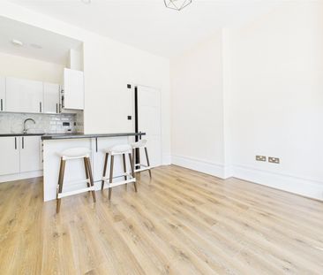 Riggindale Road, Lambeth - 1 bedroomProperty for lettings - Chasebu... - Photo 5