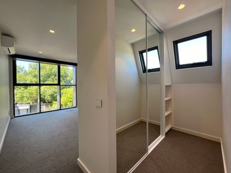 52 Amess Street, Carlton North VIC 3054 - Photo 3