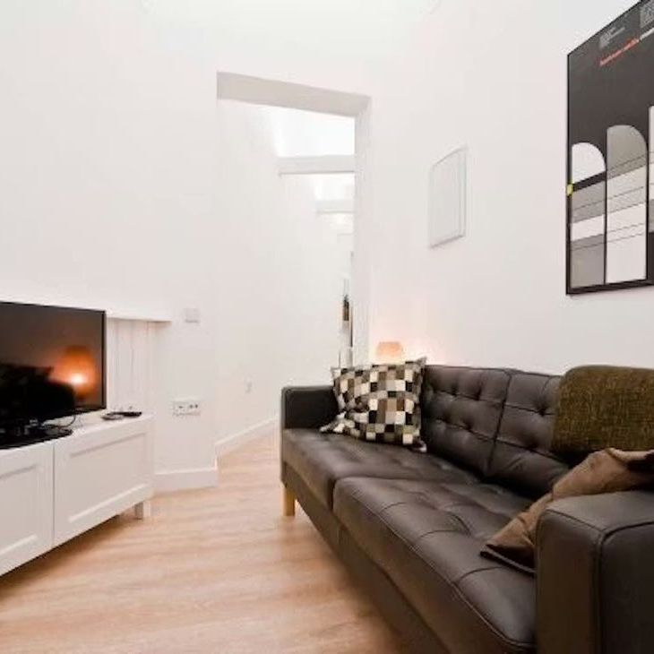 Calle de la Cruz, Madrid, Community of Madrid 28012 - Photo 1