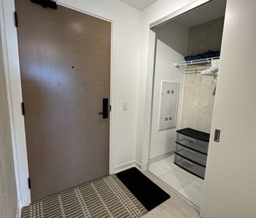For Lease - 195 McCaul Street Unit# 812, Toronto, Ontario - Photo 2