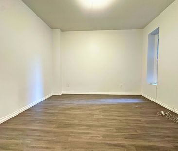 Appartement lumineux de 2 chambres au centre-ville de Montréal - Photo 5