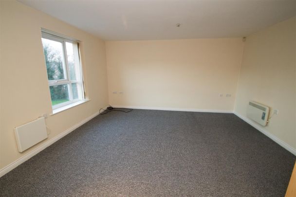 Hendon Court,Hendon Rise - Photo 1