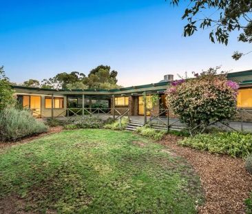 13 Woodhall Drive, Hallett Cove SA 5158 - Photo 6