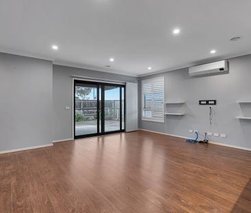 2 Rosedene Avenue, Officer VIC 3809 - House For Rent | Domain - Photo 2