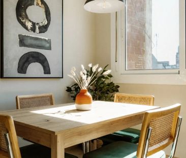 Room in a shared 4-bedroom apartment for rent in La Sagrada Família. - Foto 4