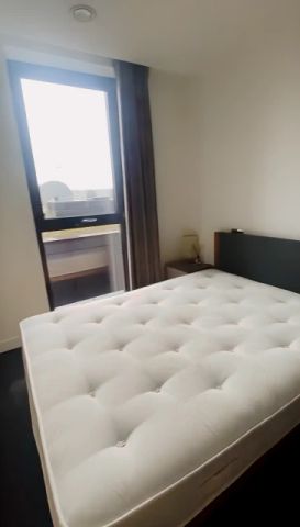 2 Bedroom 2 Bathroom - Photo 4