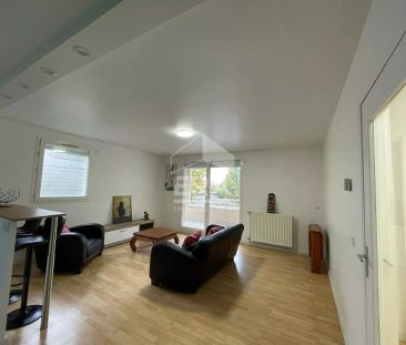 Location F3 meublé -67 m² - Vue lac Villaroy - Centre Guyancourt - Photo 5