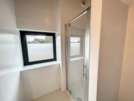 Tof duplex appartement met twee slaapkamers in het centrum van Wijchmaal! - Photo 2