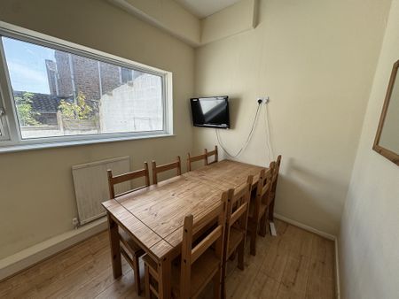 Kitchener Street, Huntington Road - P1098 - Photo 4