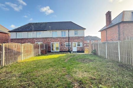 Deightonby Street - Photo 5