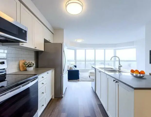 1000 Mount Pleasant | 1000 Mount Pleasant Road, Toronto - Photo 1