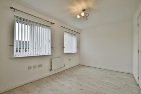2 bedroom terraced house to rent - Photo 3