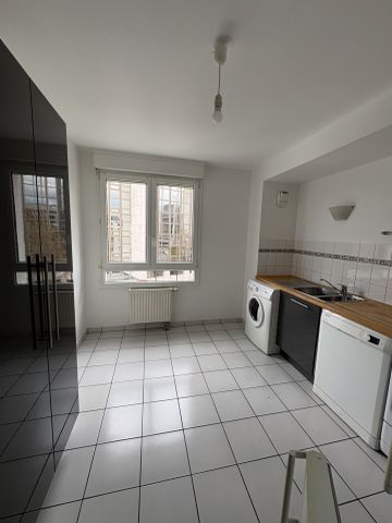 Location Appartement 4 pièces 90m² STRASBOURG 67000 - Photo 2