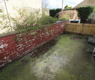 2 bedroom terraced house to rent - Photo 5