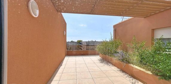 Appartement à louer 4 pièces 82.33m² - Photo 2