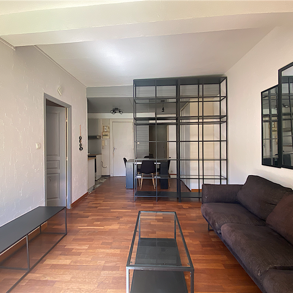 2 pièces - Meublé - 39,47 m² - 1er étage - Colocation non autorisée - Photo 1