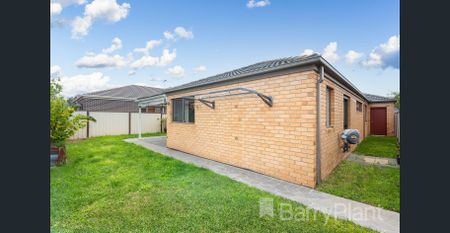 Stunning Family Home - Photo 3