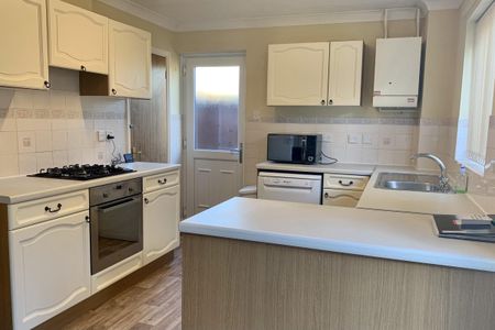 Charles Melrose Close - Photo 3